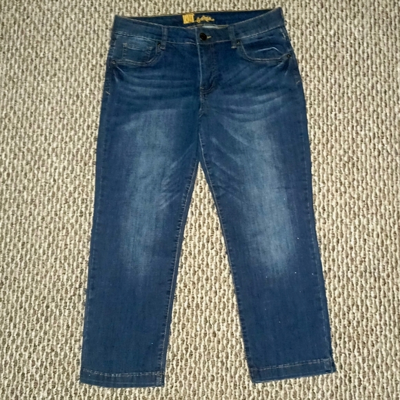 Kut from the Kloth Blue Jean Capris - Picture 3 of 5